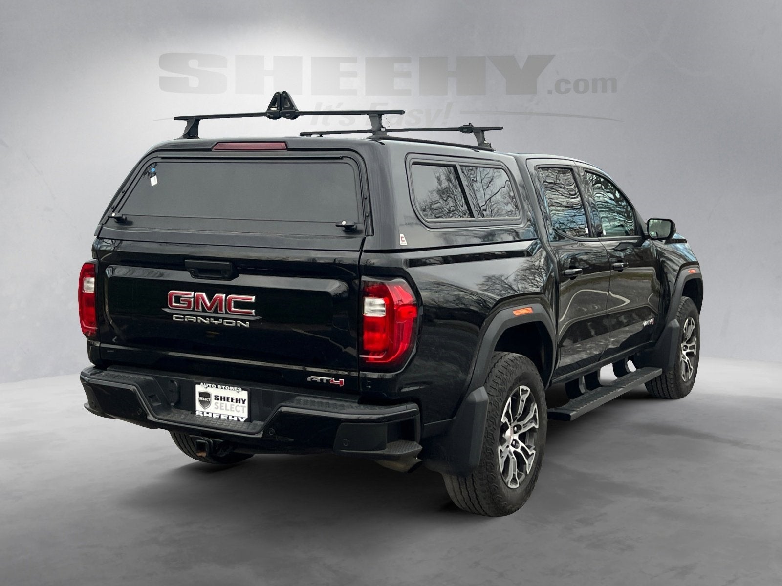 2023 GMC Canyon AT4