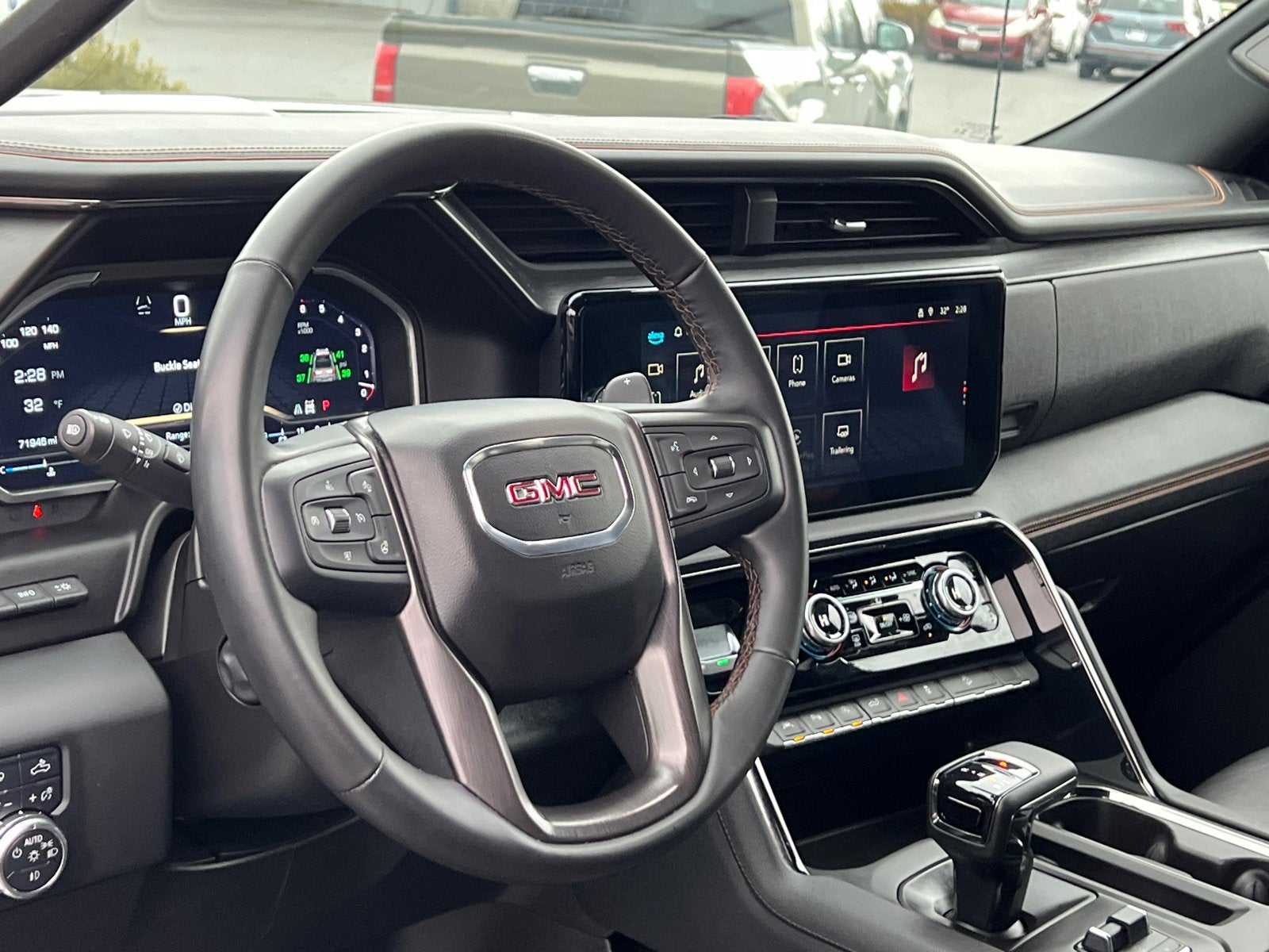 2023 GMC Sierra 1500 AT4