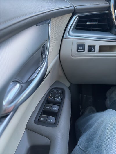 2018 Cadillac XT5 Premium Luxury