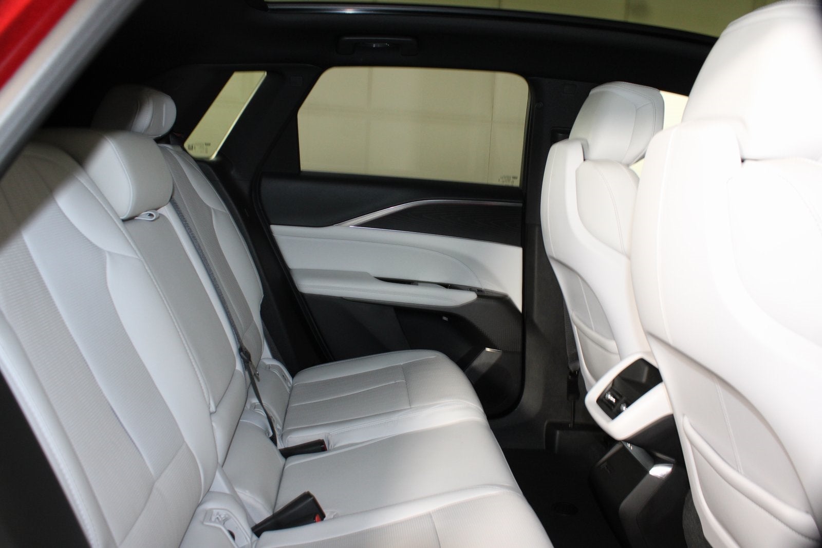 2024 Cadillac LYRIQ Luxury Luxury 1