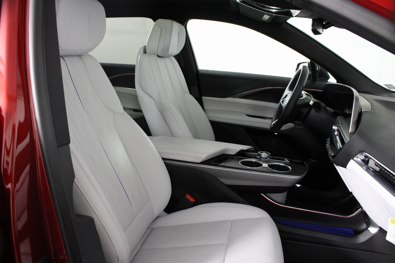 2024 Cadillac LYRIQ Luxury Luxury 1