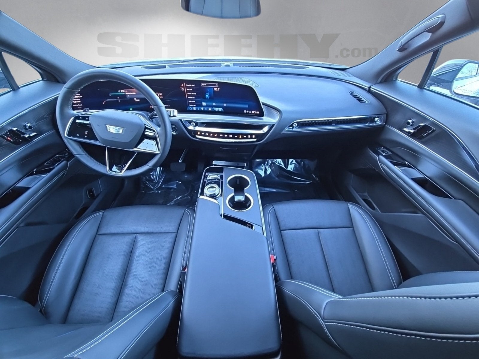 2024 Cadillac LYRIQ Luxury