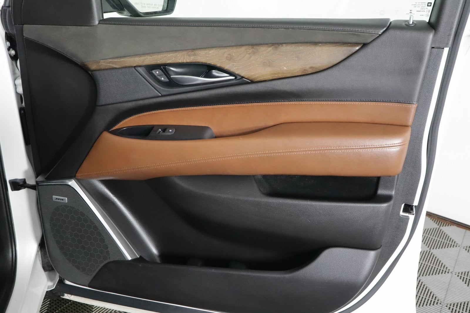 2017 Cadillac Escalade ESV Luxury