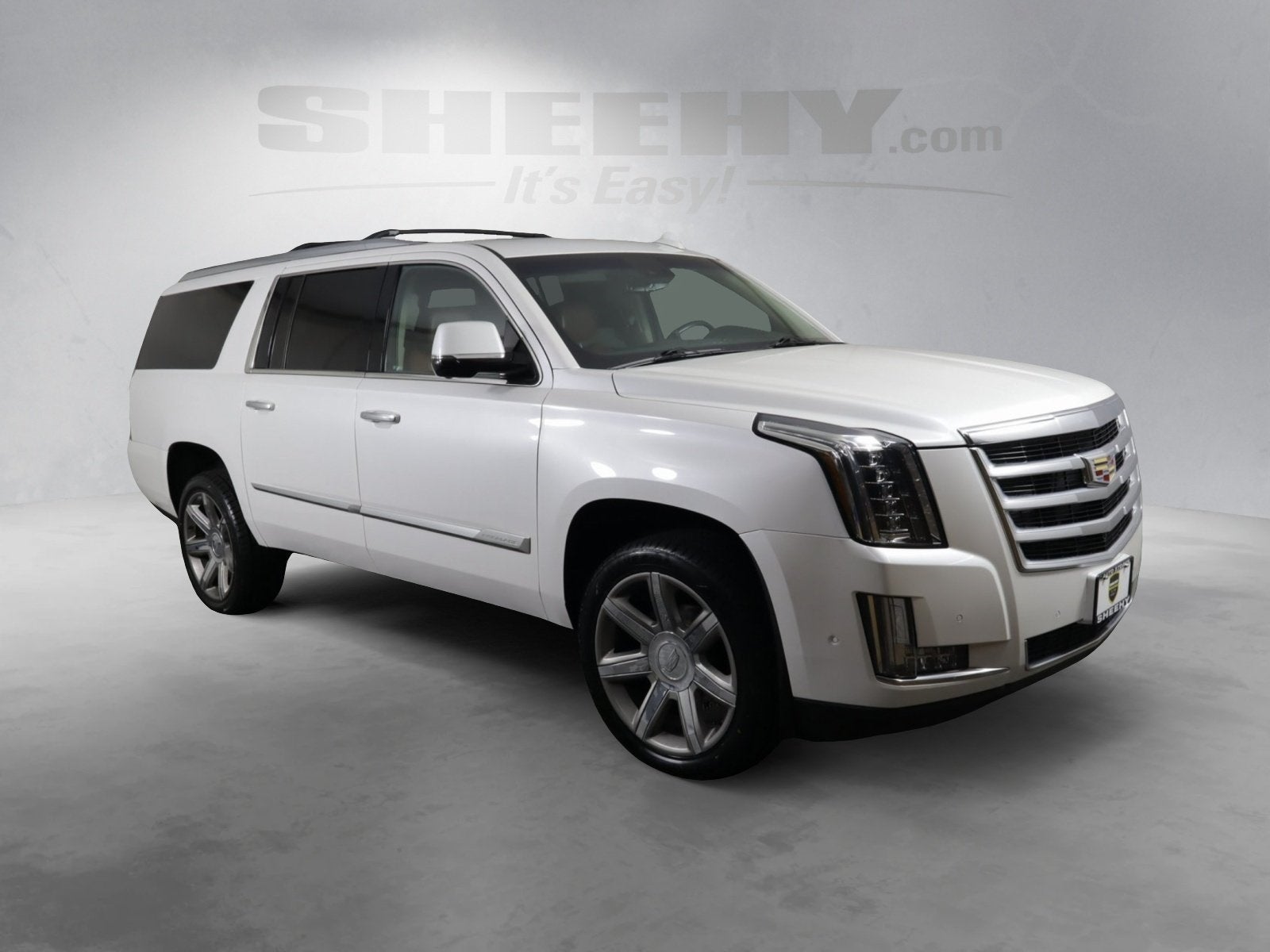 2017 Cadillac Escalade ESV Luxury