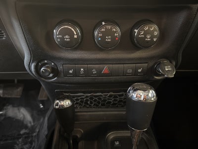 2011 Jeep Wrangler Unlimited Sahara