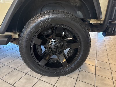 2011 Jeep Wrangler Unlimited Sahara