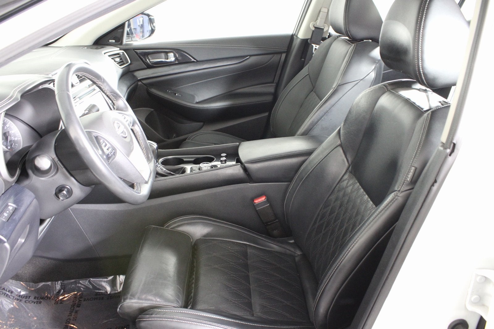 2023 Nissan Maxima Platinum