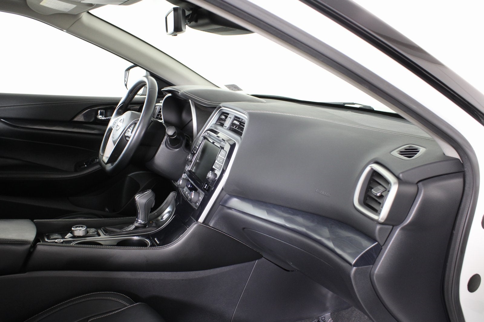 2023 Nissan Maxima Platinum