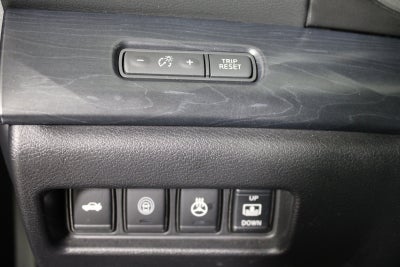 2023 Nissan Maxima Platinum