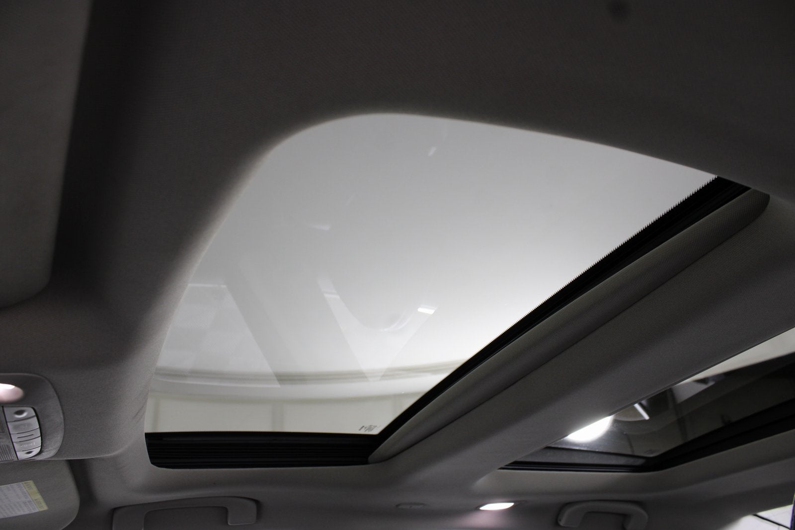 2023 Nissan Maxima Platinum