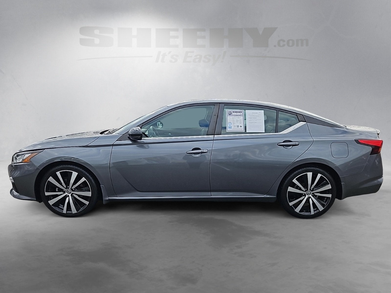 2020 Nissan Altima 2.0 SR