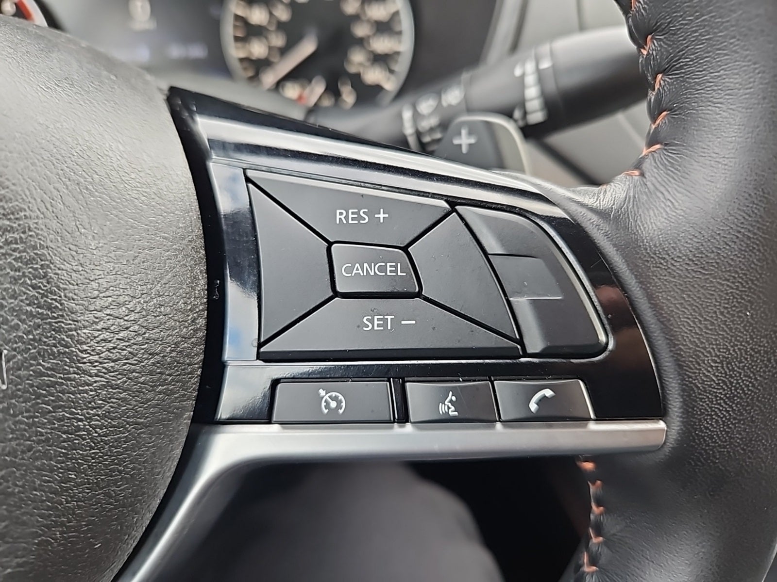 2020 Nissan Altima 2.0 SR