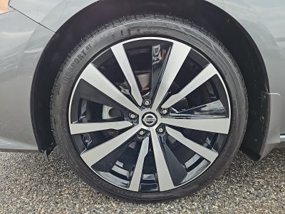 2020 Nissan Altima 2.0 SR