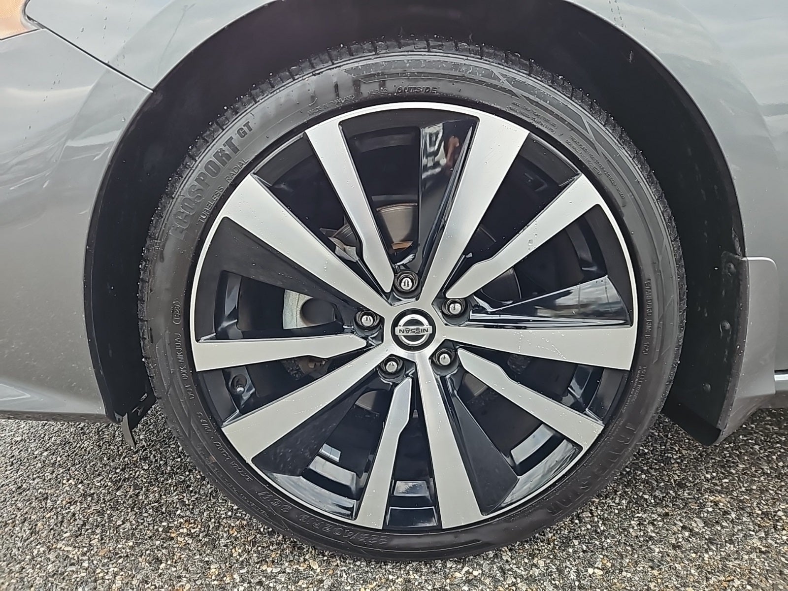 2020 Nissan Altima 2.0 SR