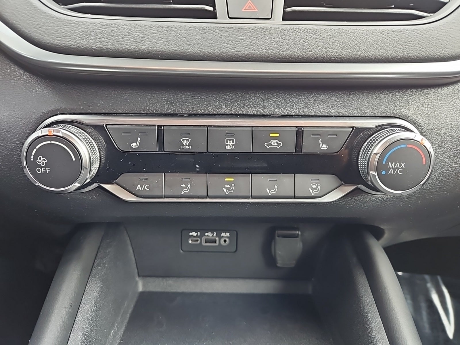 2020 Nissan Altima 2.0 SR