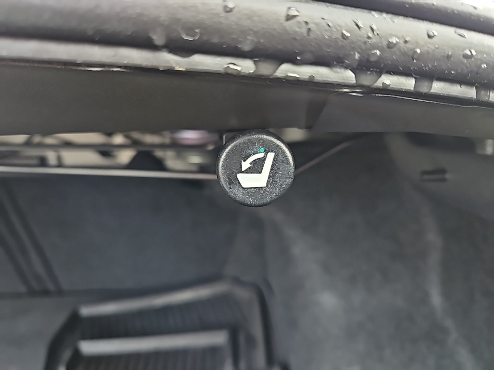 2020 Nissan Altima 2.0 SR