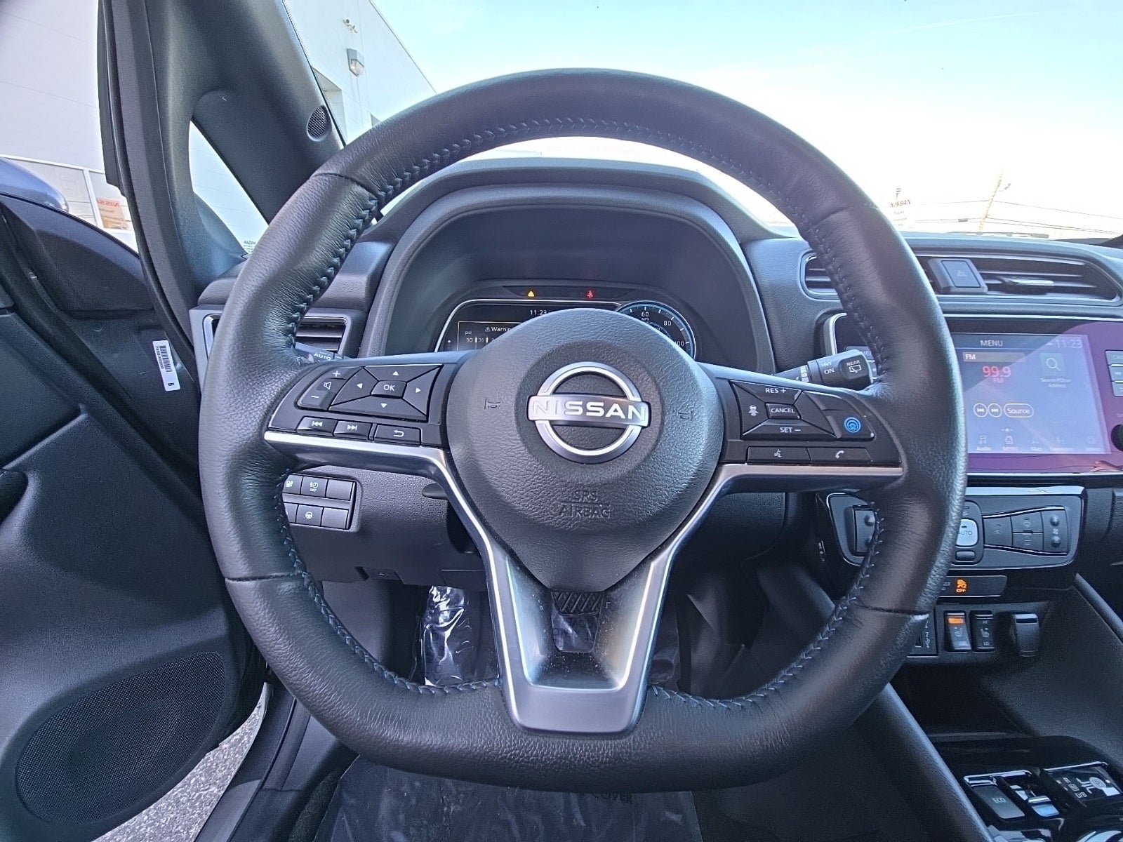 2025 Nissan Leaf SV Plus