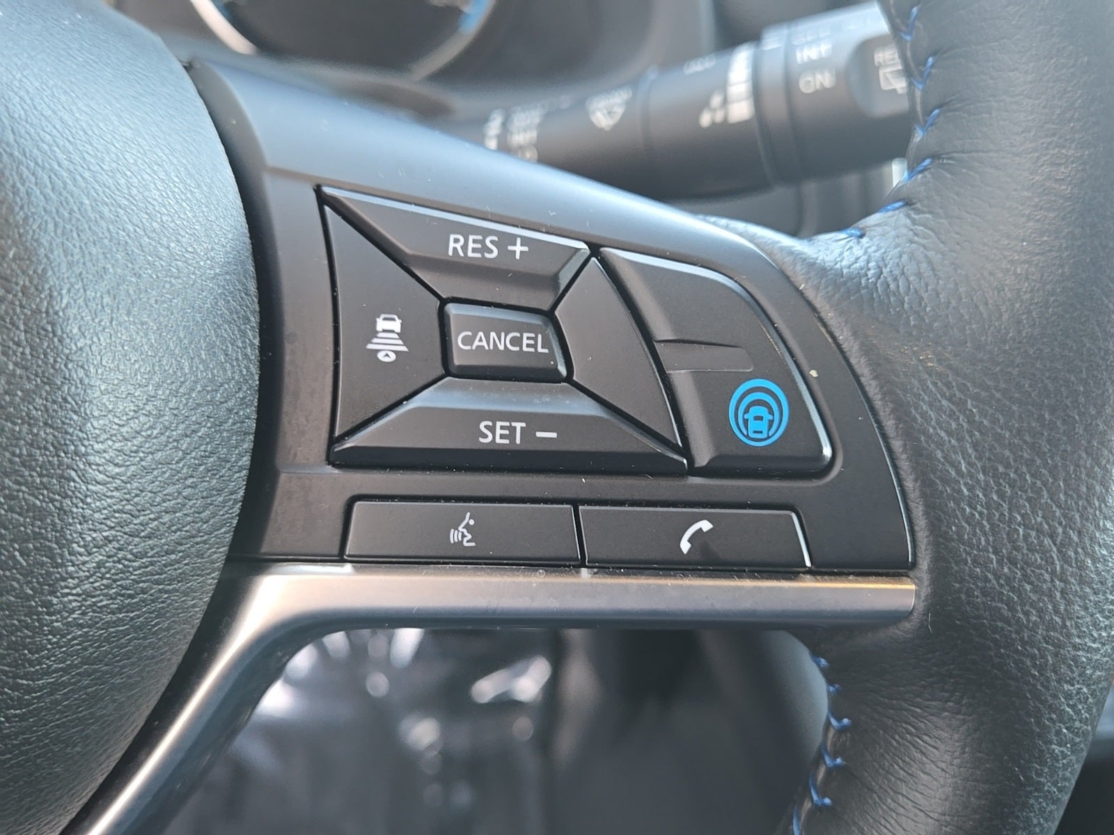 2025 Nissan Leaf SV Plus