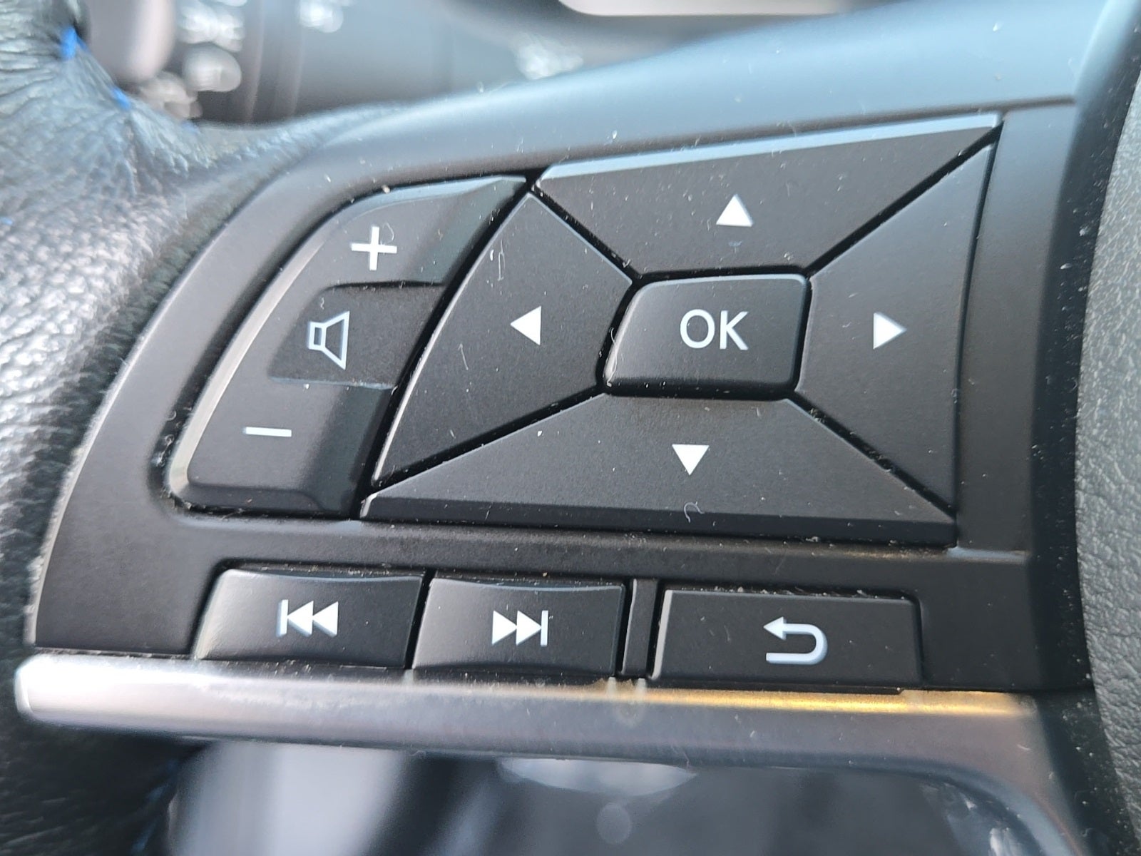 2025 Nissan Leaf SV Plus