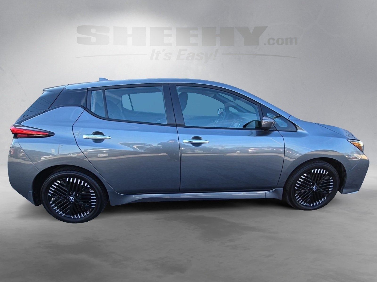 2025 Nissan Leaf SV Plus