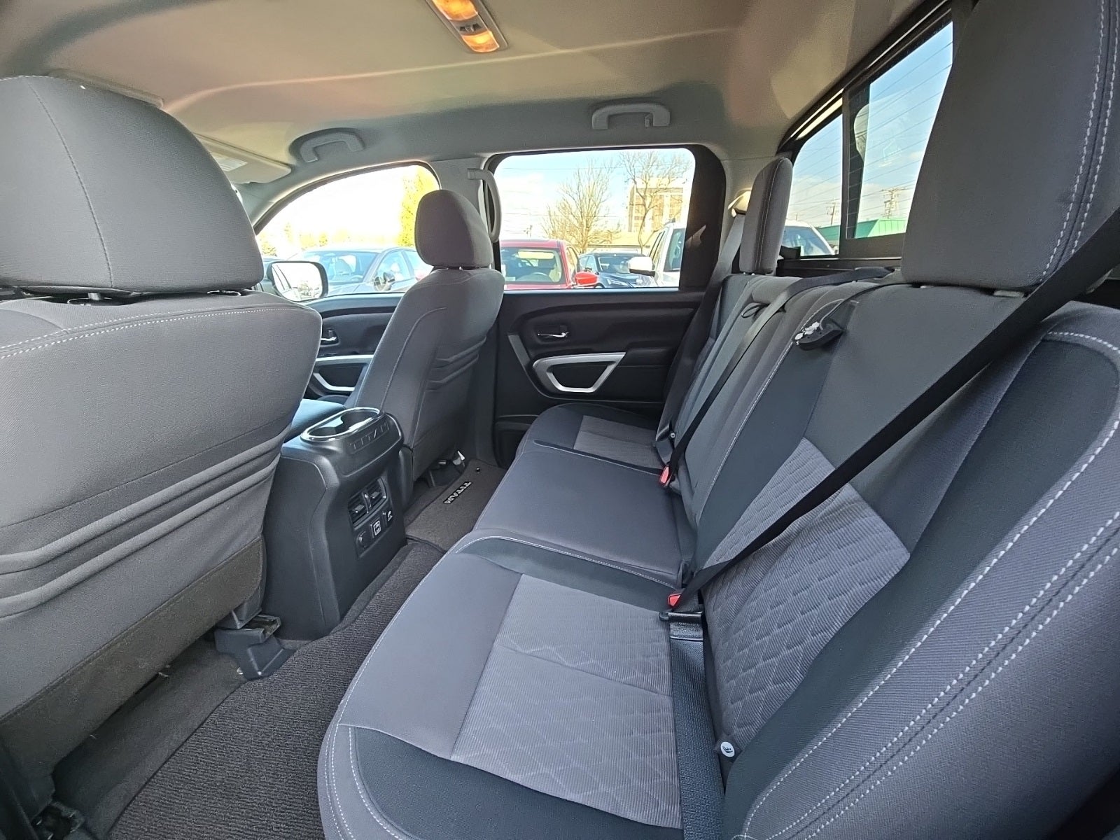 2021 Nissan Titan SV