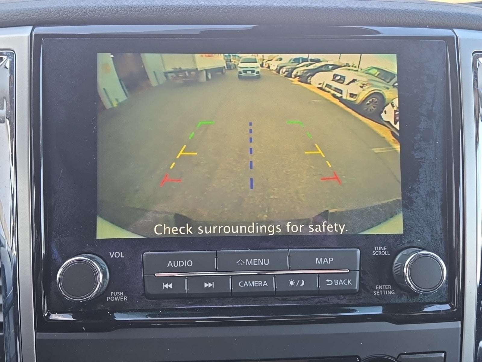 2021 Nissan Titan SV