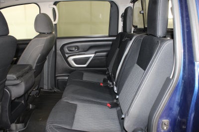 2019 Nissan Titan SV