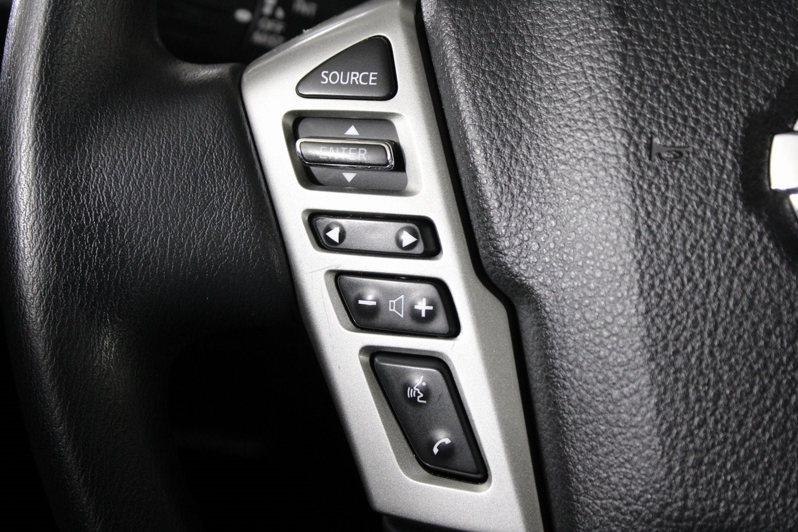 2019 Nissan Titan SV