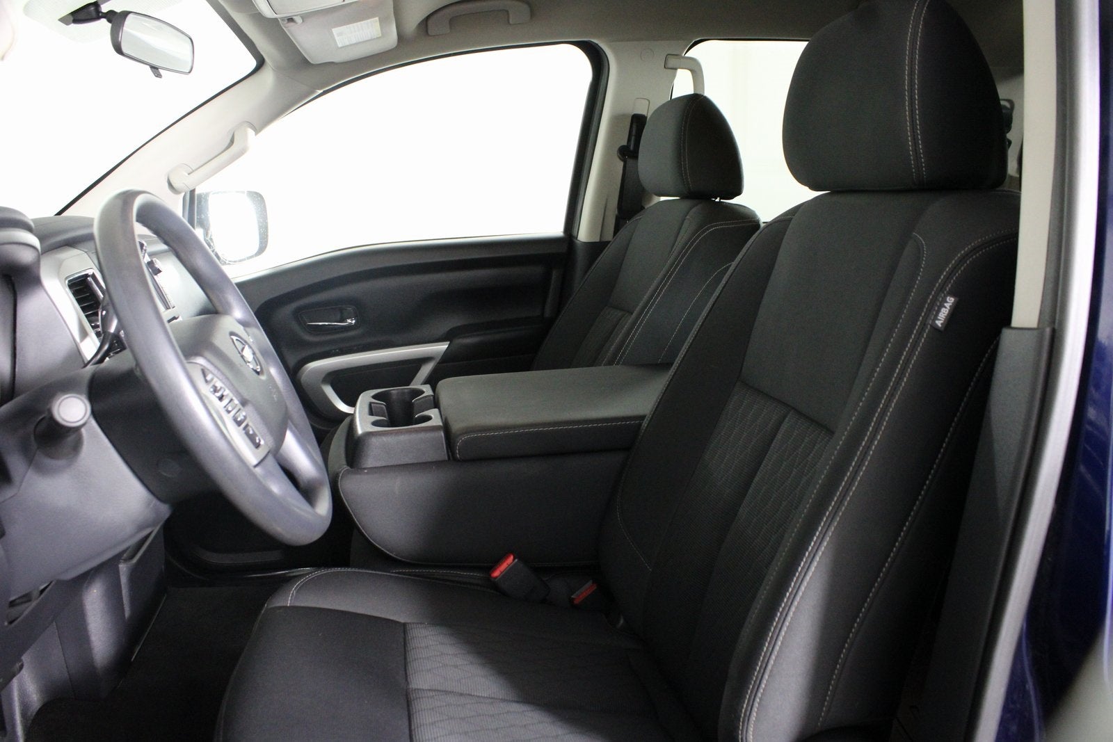 2019 Nissan Titan SV