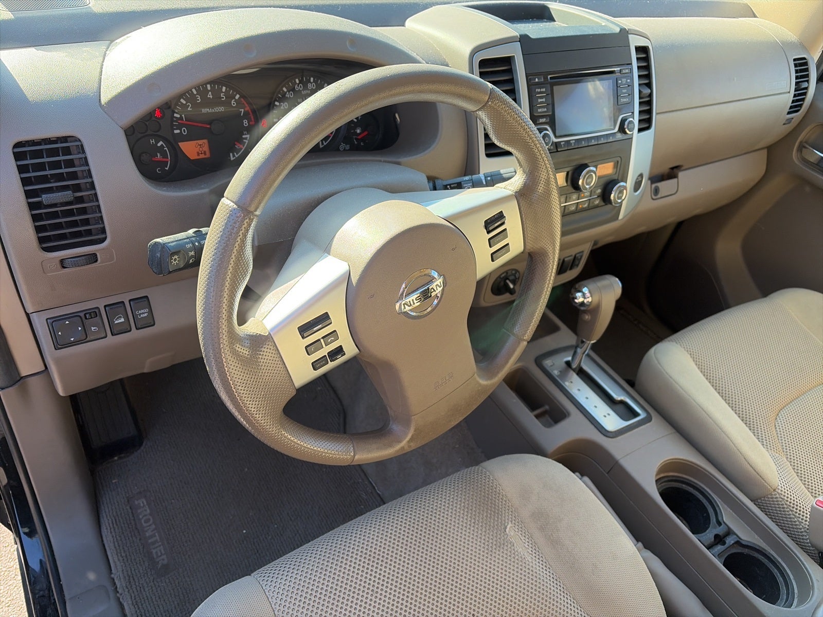 2016 Nissan Frontier SV