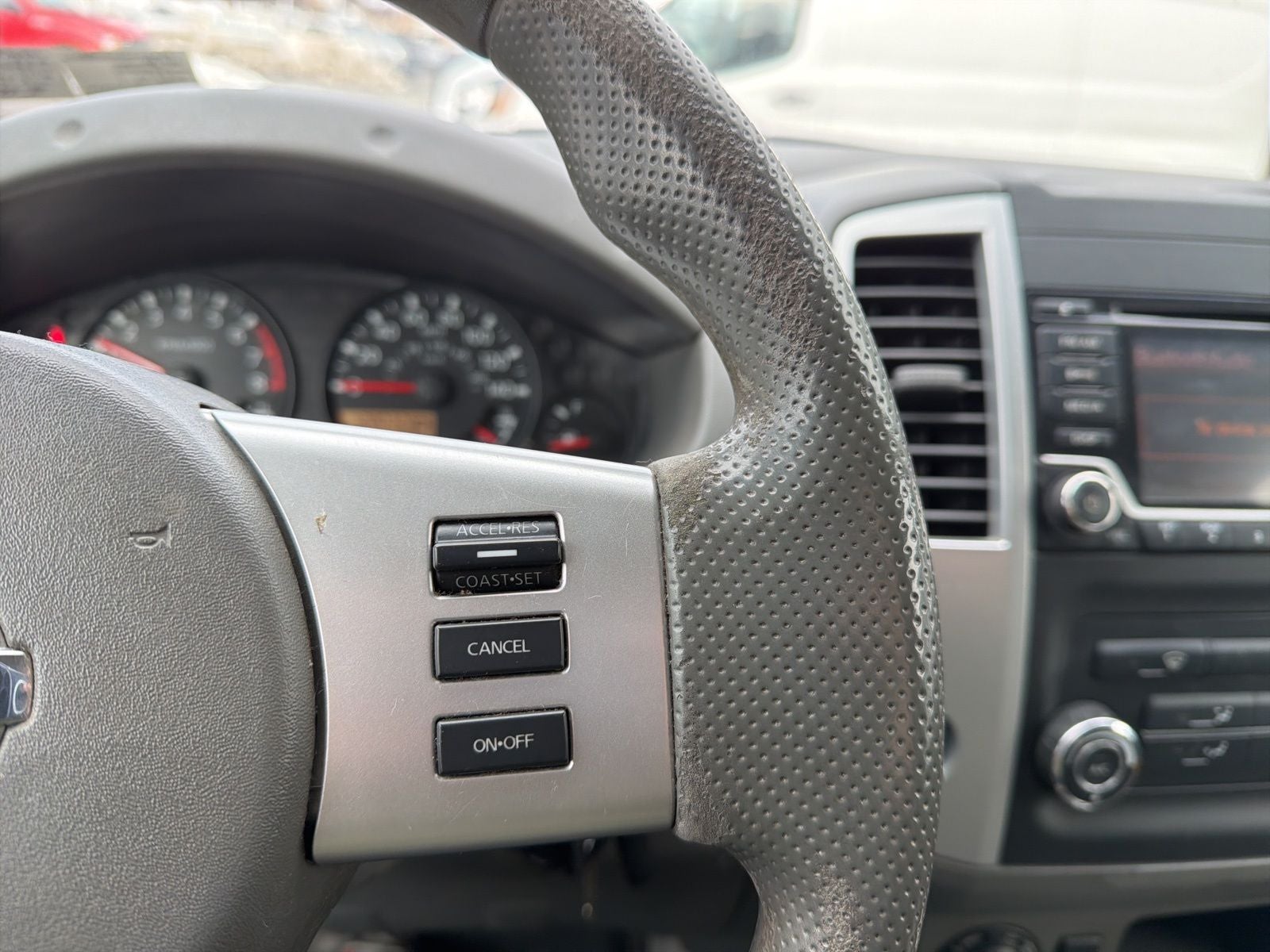 2017 Nissan Frontier SV