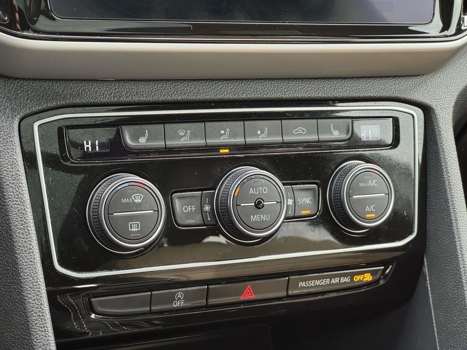 2022 Volkswagen Atlas Cross Sport 2.0T SEL