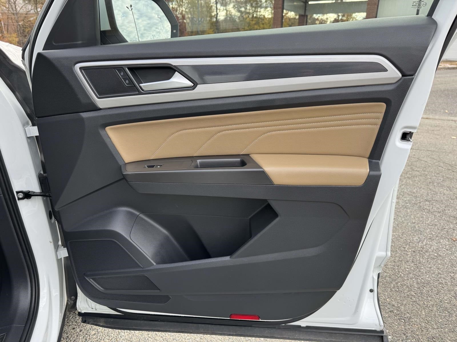 2022 Volkswagen Atlas Cross Sport 2.0T SEL