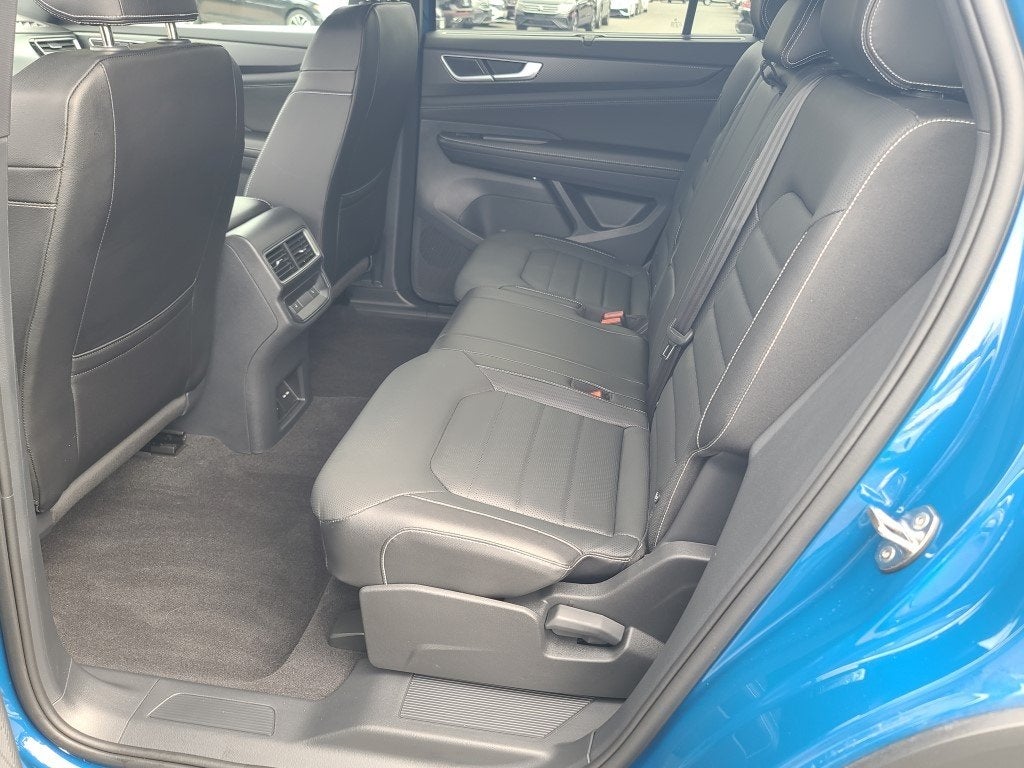 2025 Volkswagen Atlas Cross Sport 2.0T SEL