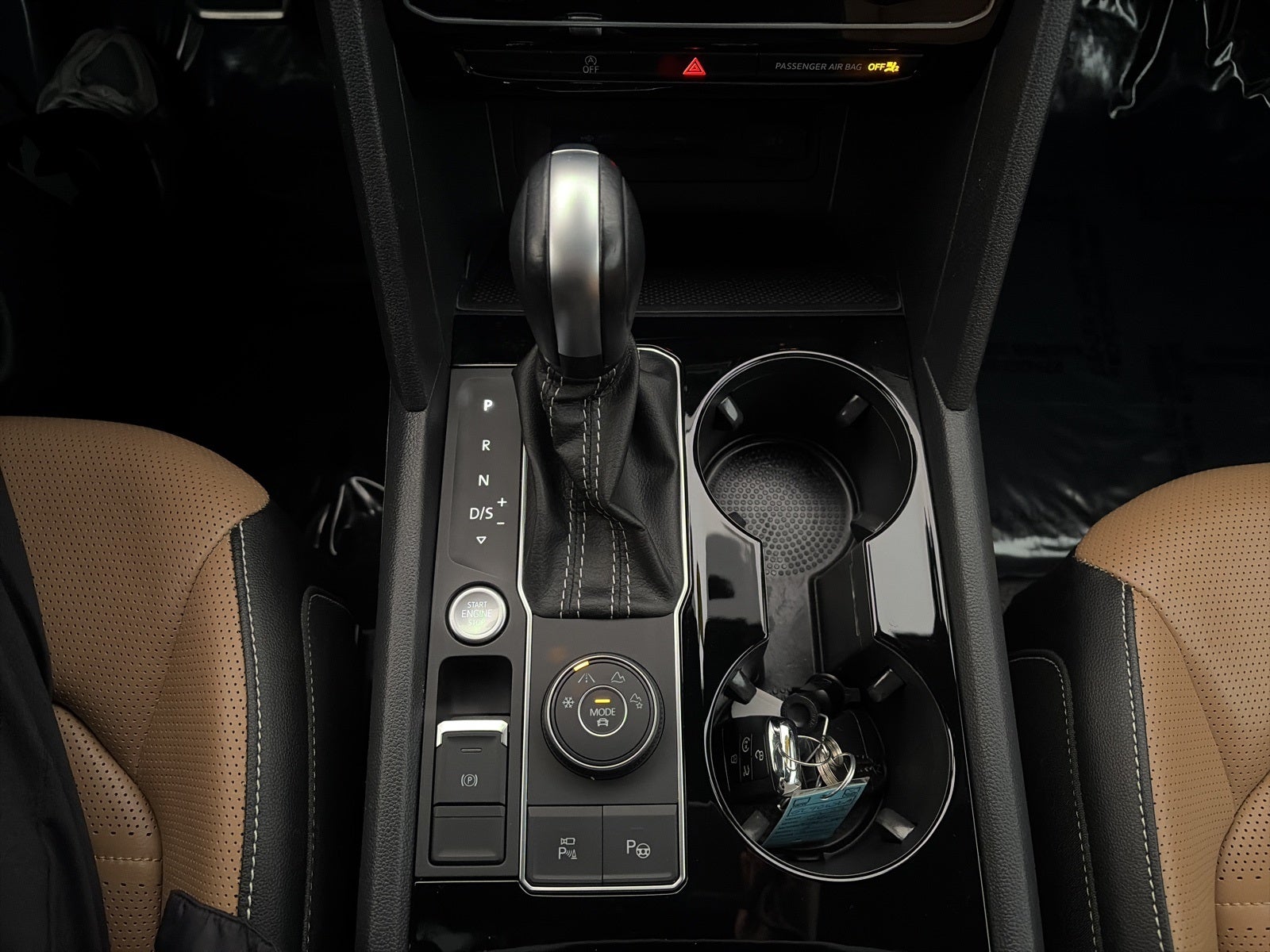 2023 Volkswagen Atlas Cross Sport 3.6L V6 SEL Premium R-Line