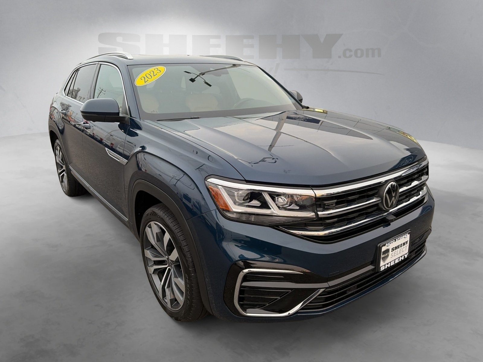 2023 Volkswagen Atlas Cross Sport 3.6L V6 SEL Premium R-Line