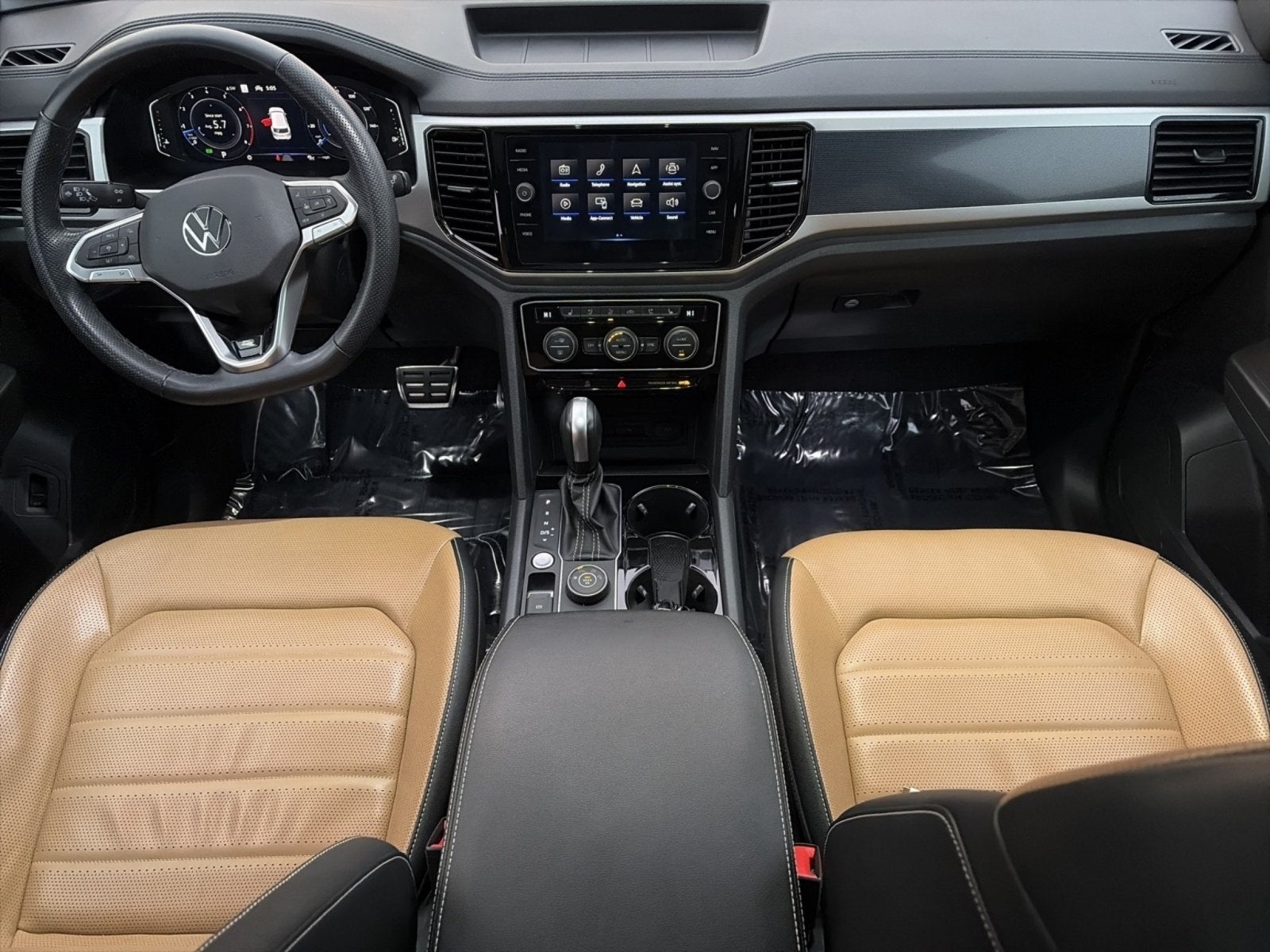 2023 Volkswagen Atlas Cross Sport 3.6L V6 SEL Premium R-Line