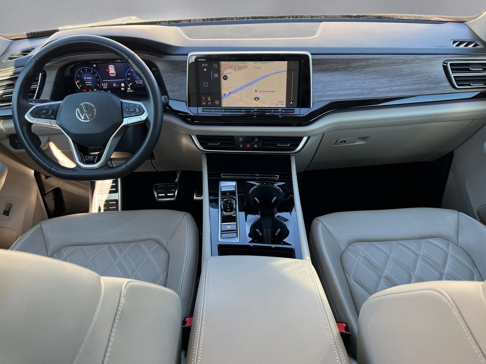 2024 Volkswagen Atlas 2.0T SEL Premium R-Line