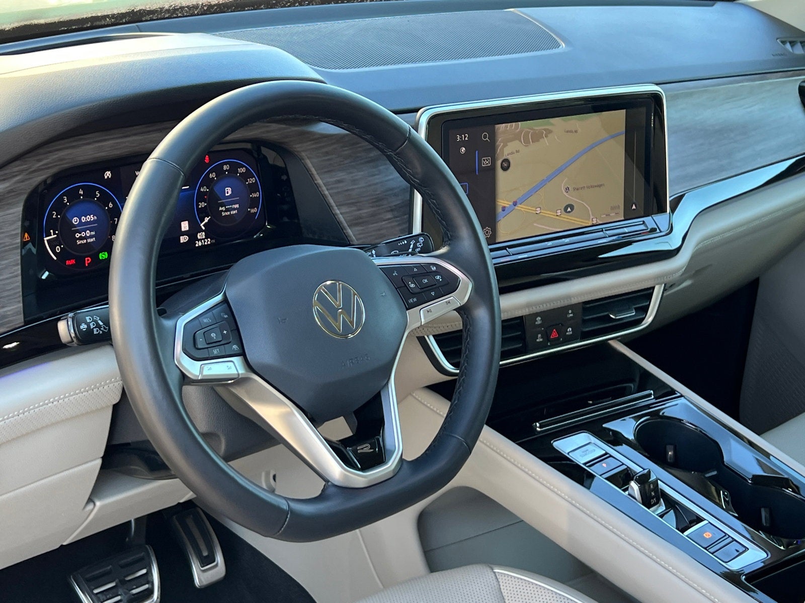 2024 Volkswagen Atlas 2.0T SEL Premium R-Line