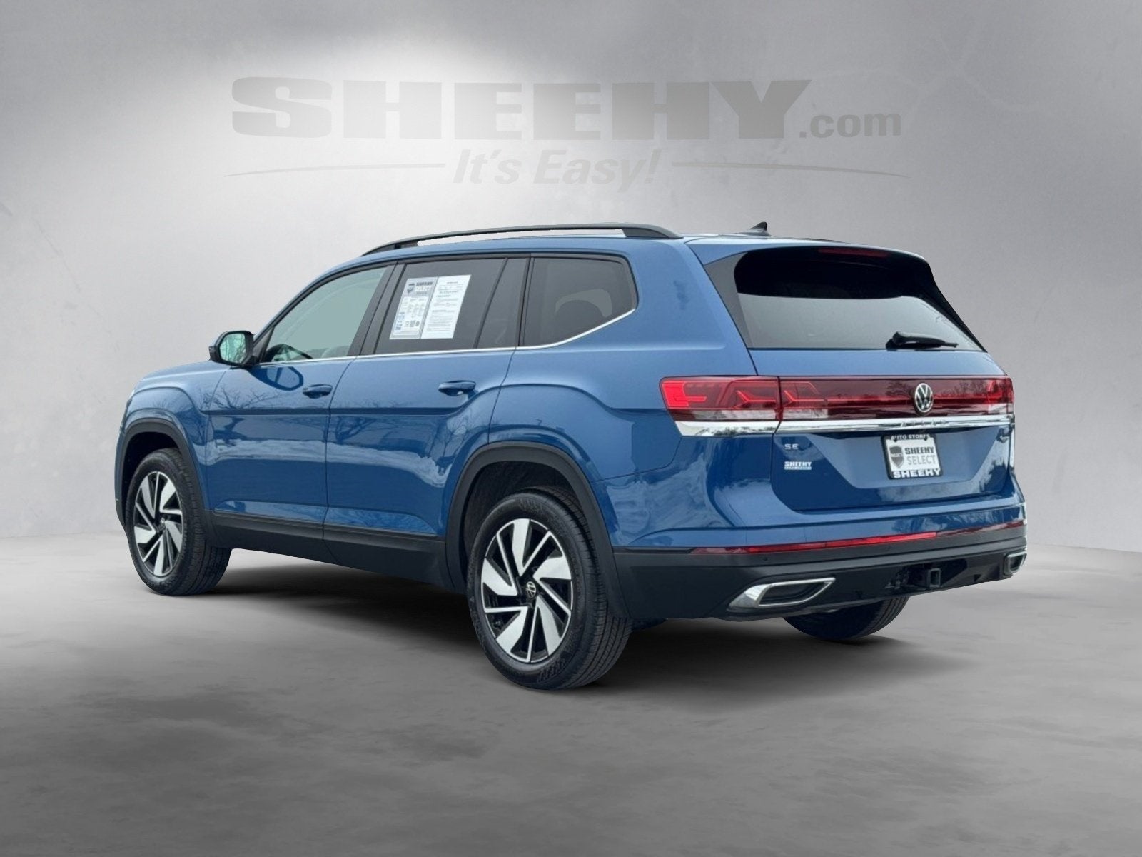 2025 Volkswagen Atlas 2.0T SE w/Technology