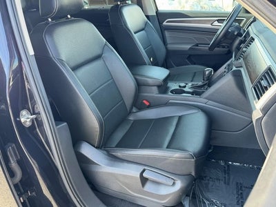 2021 Volkswagen Atlas 3.6L V6 SE w/Technology