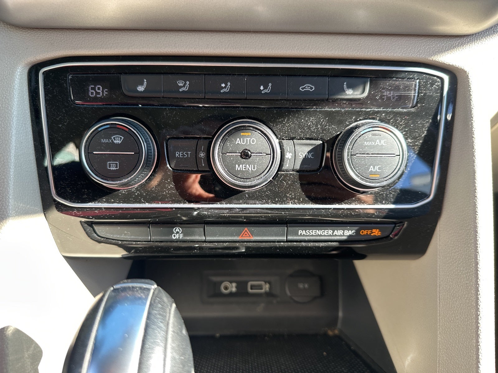 2018 Volkswagen Atlas SEL 4Motion