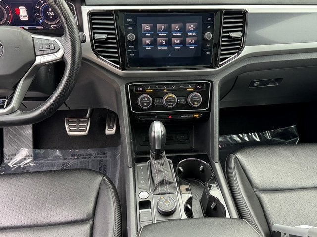 2022 Volkswagen Atlas Cross Sport 2.0T SEL R-Line