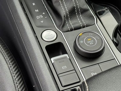 2022 Volkswagen Atlas Cross Sport 2.0T SEL R-Line