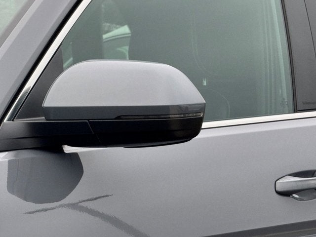 2022 Volkswagen Atlas Cross Sport 2.0T SEL R-Line