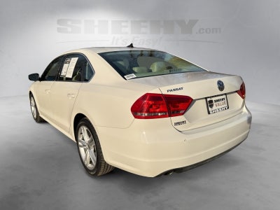 2013 Volkswagen Passat V6 SE w/Sunroof