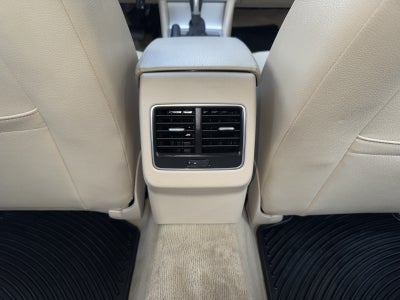 2013 Volkswagen Passat V6 SE w/Sunroof