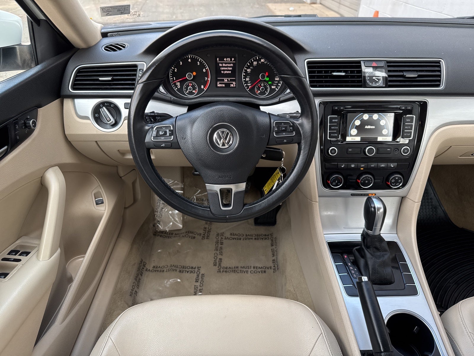 2013 Volkswagen Passat V6 SE w/Sunroof