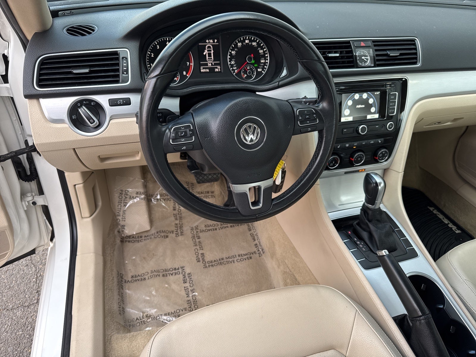 2013 Volkswagen Passat V6 SE w/Sunroof