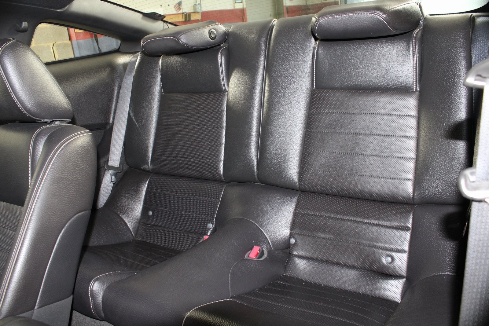 2011 Ford Mustang V6 Premium